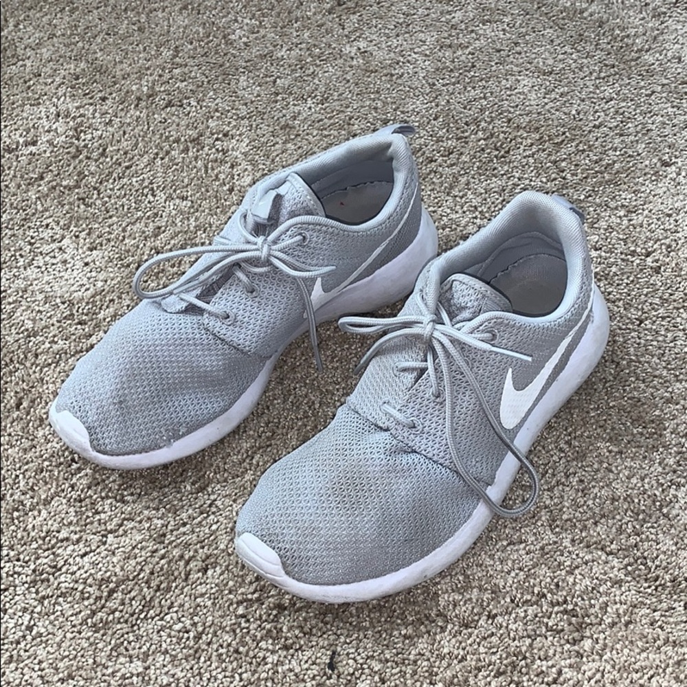 nike running shoes